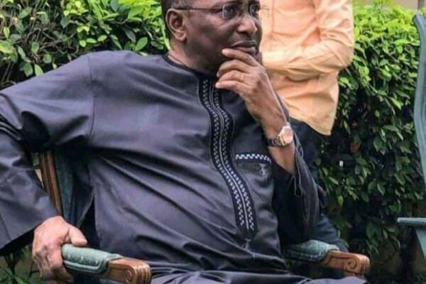 Sidya Touré interpelle Alpha Condé : ‘’les temps sont difficiles en Guinée’’