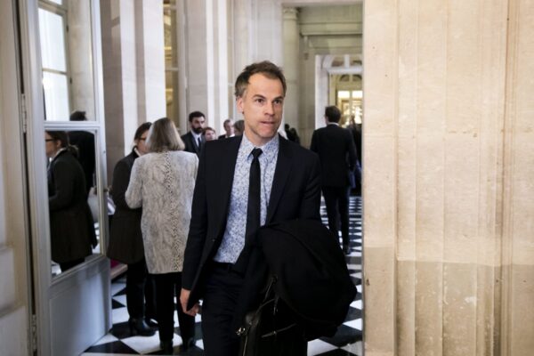 Le député Sébastien Nadot salue l’attitude des opposants d’Alpha Condé : ‘’il ne faut pas envoyer les jeunes au massacre’’